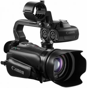 Recenze Canon XA10 od 36 290 Kč